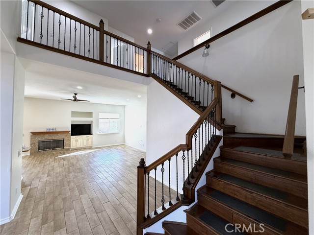 Detail Gallery Image 12 of 32 For 2515 Sweet Rain, Corona,  CA 92881 - 5 Beds | 3 Baths