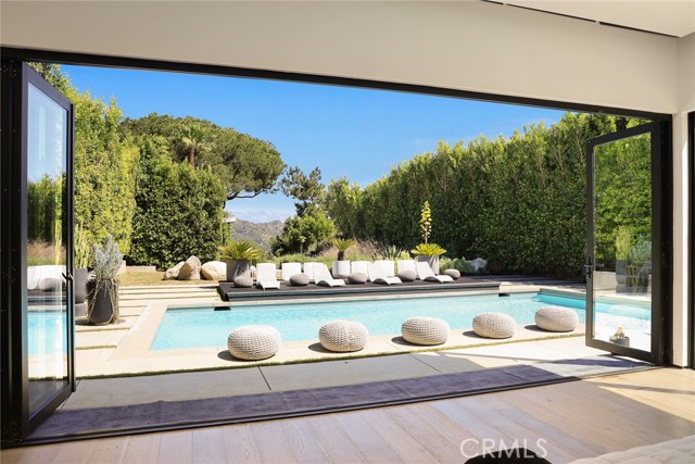 Detail Gallery Image 37 of 53 For 7139 Macapa, Los Angeles,  CA 90068 - 4 Beds | 5 Baths