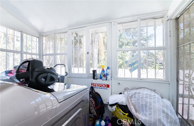 Detail Gallery Image 17 of 24 For 5228 Longfellow St, Los Angeles,  CA 90042 - 2 Beds | 1 Baths