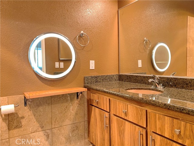 Detail Gallery Image 11 of 19 For 990 Golden Springs Dr #D,  Diamond Bar,  CA 91765 - 2 Beds | 3 Baths