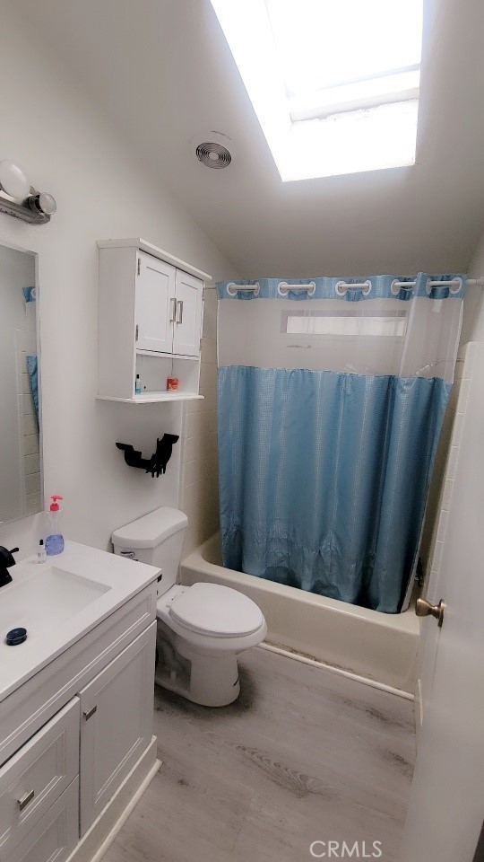 Detail Gallery Image 17 of 32 For 4080 W 1st St #271,  Santa Ana,  CA 92703 - 4 Beds | 2 Baths