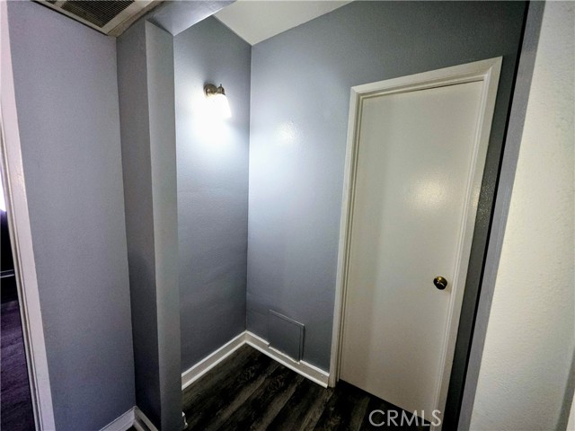 Detail Gallery Image 7 of 22 For 9834 Sepulveda Bld #117,  North Hills,  CA 91343 - 2 Beds | 2 Baths