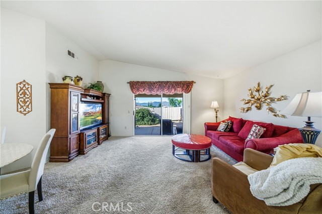 Detail Gallery Image 6 of 31 For 28281 via Cascadita, Menifee,  CA 92585 - 2 Beds | 2 Baths