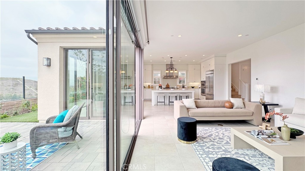 Ebf45c3c E3df 4116 95d9 D6bed8ca313e