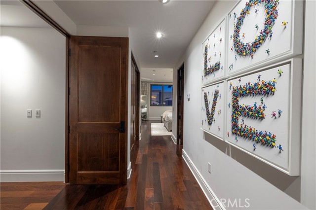 Image 21 of 57 For 345 Colorado Boulevard 404