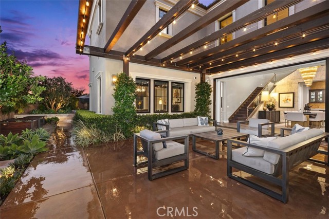 Detail Gallery Image 5 of 67 For 116 Knob Creek, Irvine,  CA 92602 - 5 Beds | 5/1 Baths