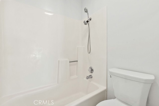 13104 Glen Court, Chino Hills CA: https://media.crmls.org/medias/ebf6e3ee-65c1-4129-a86f-c83b6d19a747.jpg