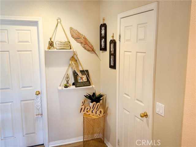 15767 Buck Point Lane, Fontana CA: https://media.crmls.org/medias/ebf760b3-69f8-4667-ba1b-c8829f49be17.jpg