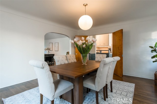 Detail Gallery Image 3 of 40 For 254 S Berkeley Ave, Pasadena,  CA 91107 - 4 Beds | 2 Baths