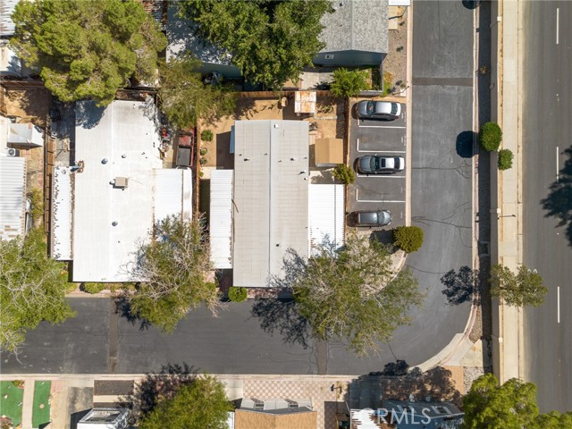 3524 East Avenue, Palmdale CA: https://media.crmls.org/medias/ebf79ff1-56cf-4ef3-afa2-77eed9efb7b6.jpg