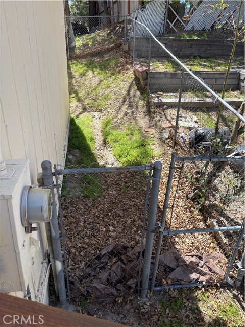 Detail Gallery Image 28 of 40 For 617 Arth Dr, Crestline,  CA 92325 - 3 Beds | 1/1 Baths