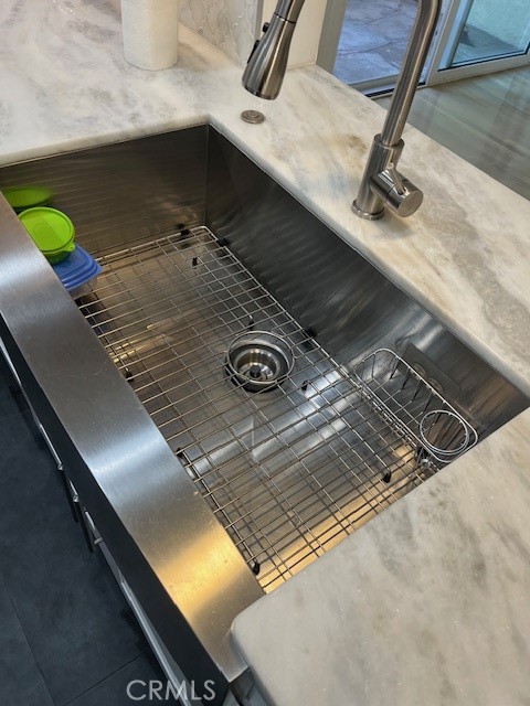 8110 Canby, Reseda CA: https://media.crmls.org/medias/ebf7e608-d4b5-4646-b044-0df9c338f342.jpg