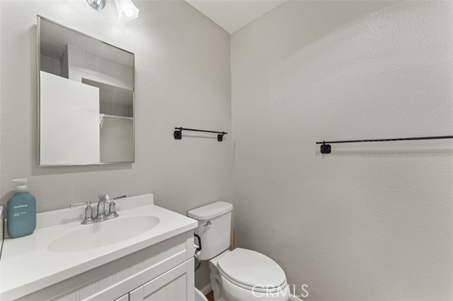 Detail Gallery Image 21 of 37 For 2411 Glacier Dr, –,  CA 93225 - 4 Beds | 3 Baths