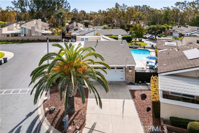 Detail Gallery Image 3 of 56 For 24762 Sunset Ln, Lake Forest,  CA 92630 - 3 Beds | 2 Baths