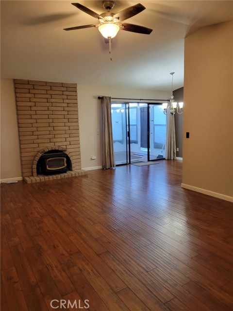 Detail Gallery Image 5 of 12 For 9825 Winterwood, Sacramento,  CA 95827 - 3 Beds | 2 Baths