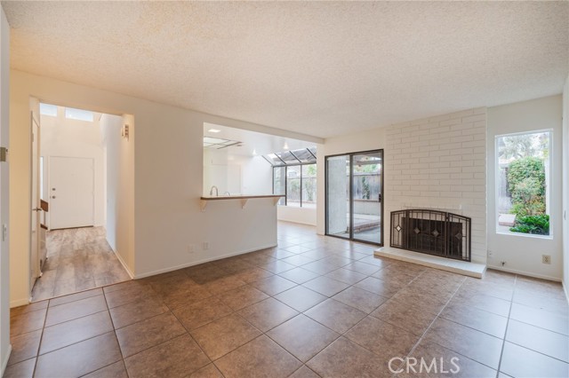 Detail Gallery Image 14 of 43 For 27 Lucero, Irvine,  CA 92620 - 4 Beds | 2/1 Baths