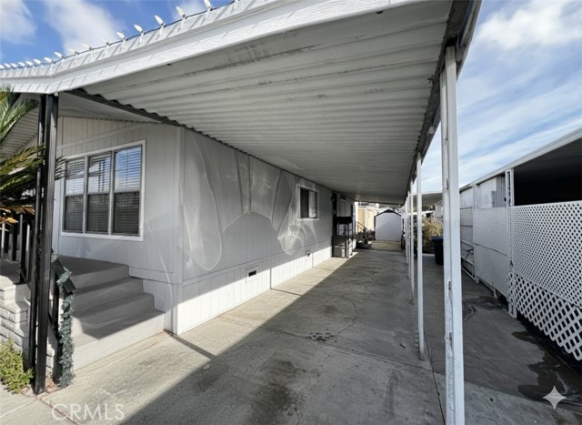 Detail Gallery Image 2 of 4 For 125 S De Soto Ln, Tustin,  CA 92780 - 3 Beds | 2 Baths