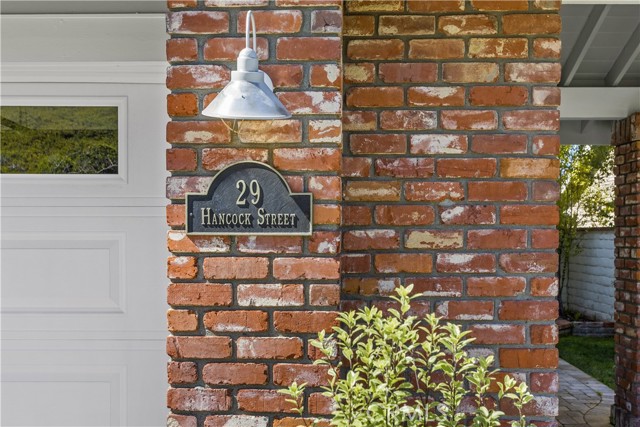 29 Hancock Street, Laguna Niguel CA: https://media.crmls.org/medias/ebfd402a-42ef-4135-a8a5-6caca1ebe79c.jpg