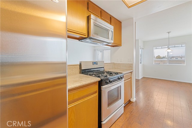 Detail Gallery Image 10 of 23 For 726 5th St, Hermosa Beach,  CA 90254 - – Beds | – Baths