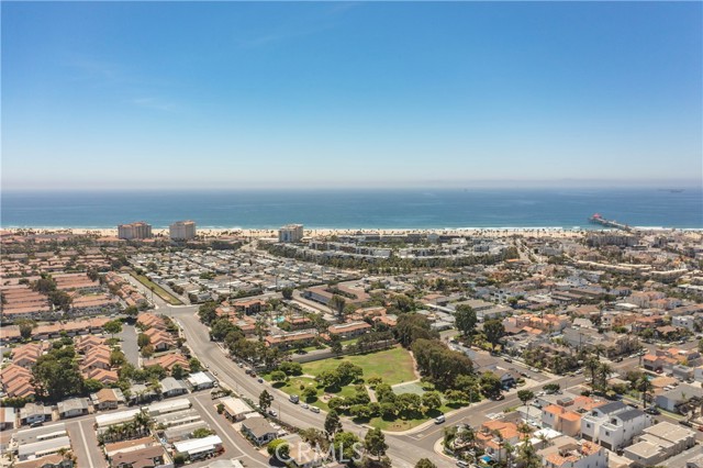Detail Gallery Image 48 of 50 For 613 Frankfort Ave, Huntington Beach,  CA 92648 - 3 Beds | 2/1 Baths