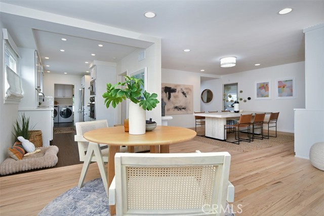 Detail Gallery Image 10 of 33 For 12614 Morrison, Studio City,  CA 91607 - 4 Beds | 3 Baths