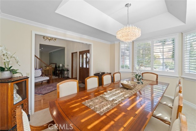 29628 Woodbrook Dr, Agoura Hills CA: https://media.crmls.org/medias/ec00a305-2139-492b-b579-b91c0d5c9ce2.jpg