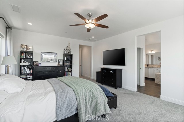Detail Gallery Image 31 of 49 For 680 S Meridian Ave, Madera,  CA 93636 - 4 Beds | 3/1 Baths