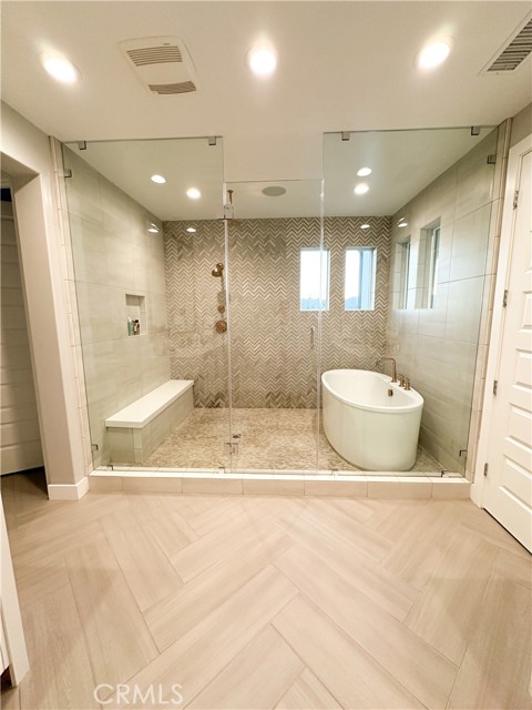 Detail Gallery Image 37 of 48 For 12039 Estrella Pl, Porter Ranch,  CA 91326 - 5 Beds | 5 Baths