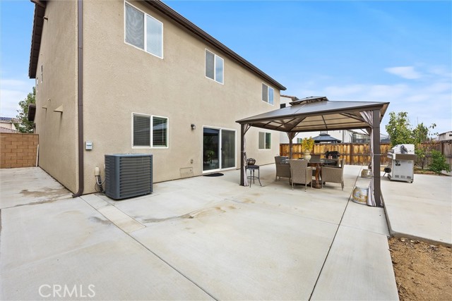 Detail Gallery Image 32 of 34 For 11115 Guaranda Pl, Bakersfield,  CA 93306 - 5 Beds | 3 Baths