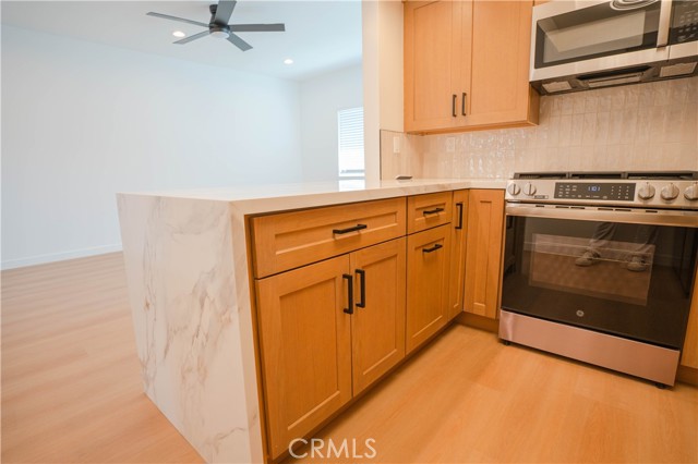 13755 Los Angeles Street, Baldwin Park CA: https://media.crmls.org/medias/ec027da5-dec9-47a1-9850-f8f8ffaf300e.jpg