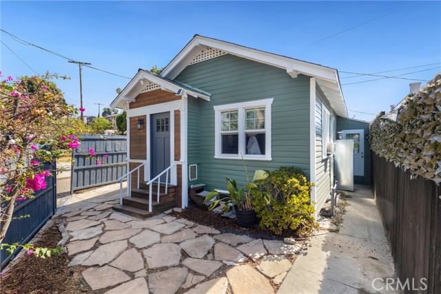 2718 7th AVE