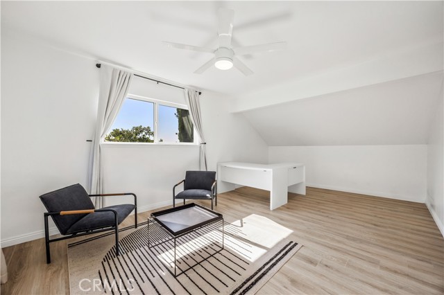 23928 Sunset Crossing Road, Diamond Bar CA: https://media.crmls.org/medias/ec049f49-deda-4d51-9695-47303e60efdf.jpg
