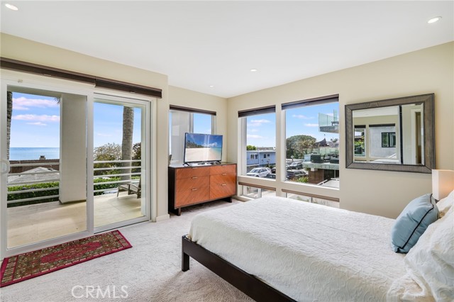 Detail Gallery Image 28 of 33 For 818 Hillcrest Dr, Laguna Beach,  CA 92651 - 4 Beds | 3/1 Baths