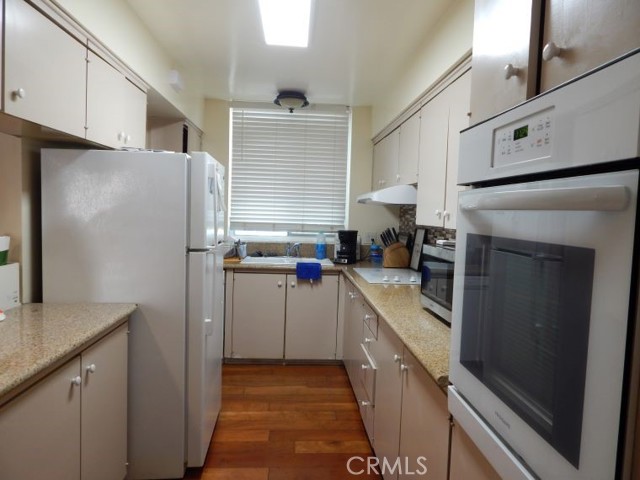 Detail Gallery Image 5 of 12 For 6979 Palm Ct 228i,  Riverside,  CA 92506 - 2 Beds | 2 Baths