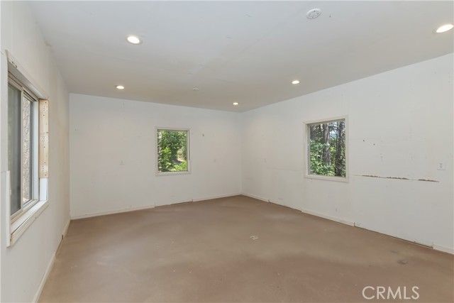 Detail Gallery Image 37 of 50 For 27380 Oakwood Dr, Lake Arrowhead,  CA 92352 - 3 Beds | 3 Baths
