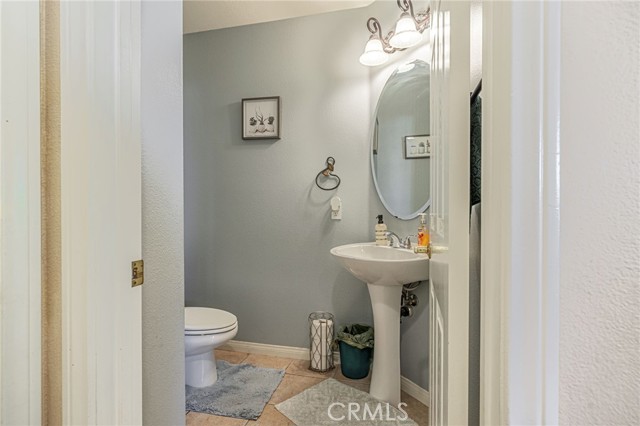Detail Gallery Image 22 of 59 For 24345 Caladium, Valencia,  CA 91354 - 3 Beds | 2/1 Baths