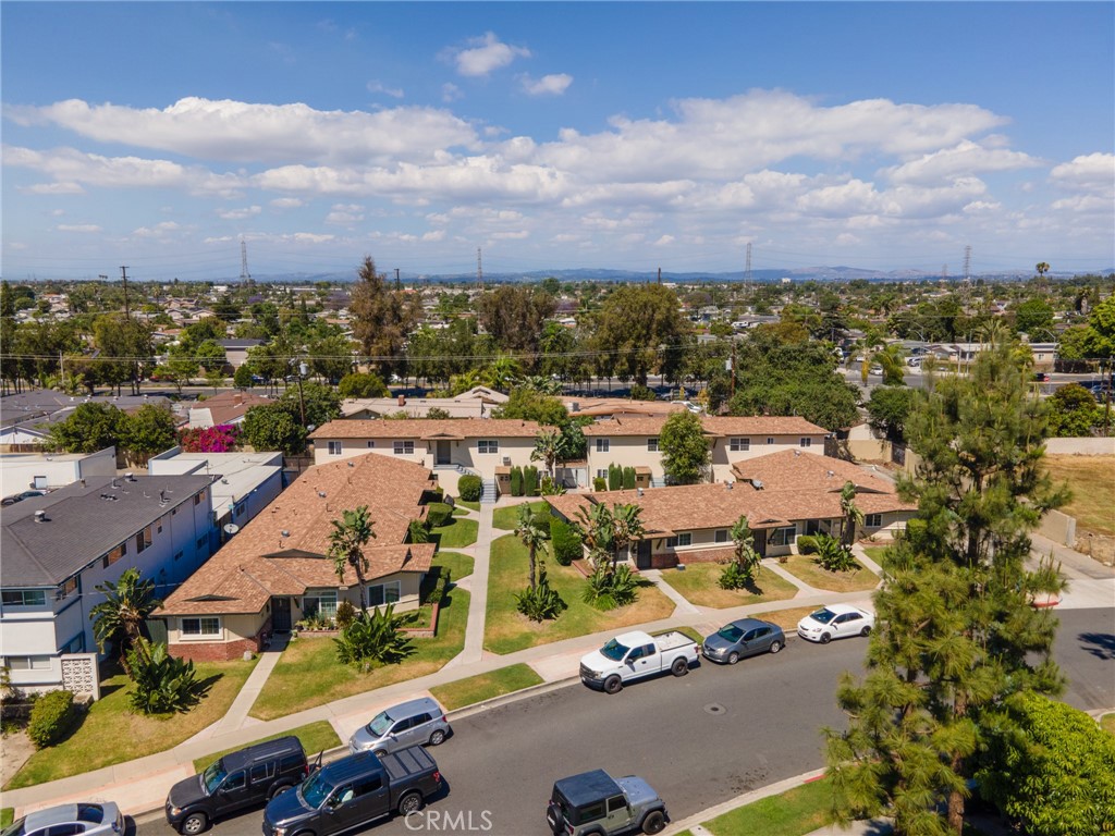 MLS #OC26091653 image #17
