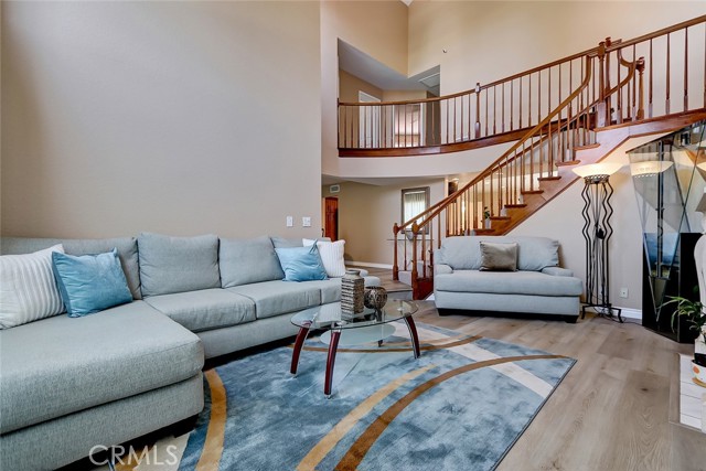 2210 Graham Avenue, Redondo Beach, California 90278, 4 Bedrooms Bedrooms, ,Residential,Sold,Graham,SB22075638