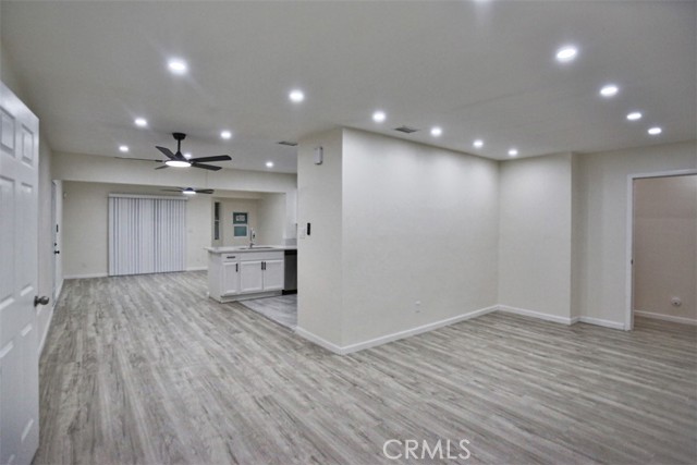 Detail Gallery Image 4 of 30 For 1414 Cedar, San Bernardino,  CA 92404 - 5 Beds | 3 Baths