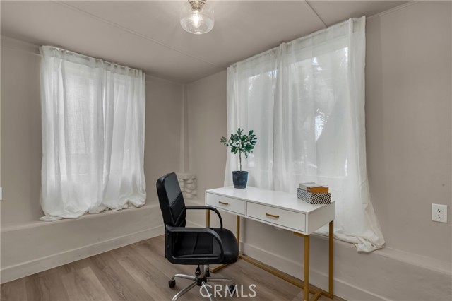 Detail Gallery Image 19 of 47 For 520 E 8th St, Corona,  CA 92879 - 4 Beds | 2 Baths