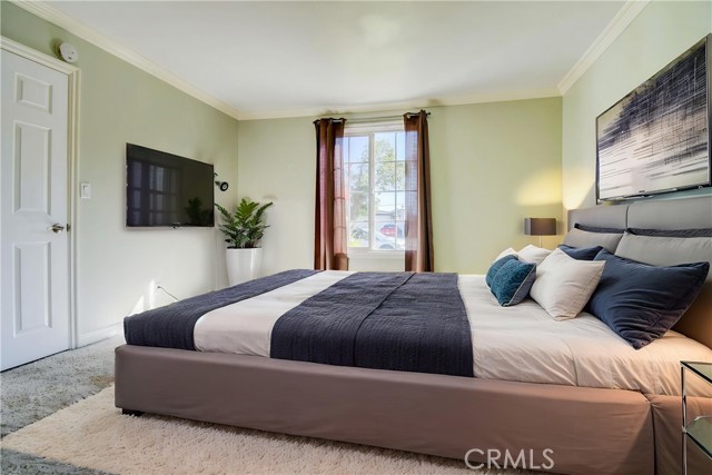 Detail Gallery Image 37 of 50 For 2401 E Avalon, Santa Ana,  CA 92705 - 5 Beds | 3 Baths