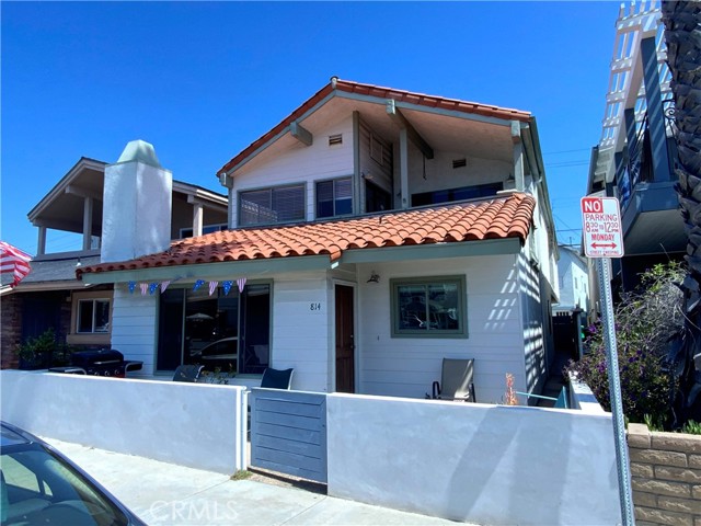 814 W Balboa Boulevard, Newport Beach CA: https://media.crmls.org/medias/ec09ba9d-ca26-4003-bc97-25fa4de6ee84.jpg