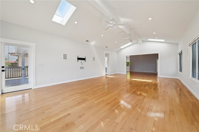 Detail Gallery Image 14 of 54 For 2415 via Sonoma, Palos Verdes Estates,  CA 90274 - 4 Beds | 3/1 Baths