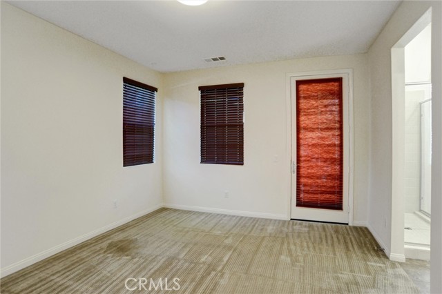 Detail Gallery Image 13 of 32 For 904 N Primrose Ln #F,  Azusa,  CA 91702 - 3 Beds | 2/1 Baths