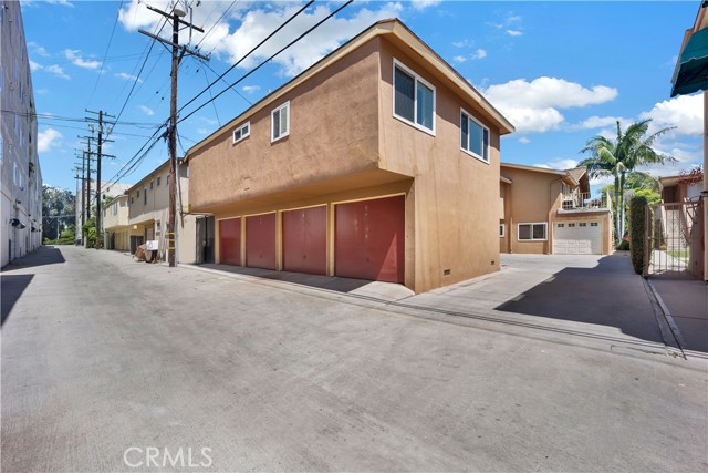 Detail Gallery Image 20 of 22 For 2214 E 2nd St #6,  Long Beach,  CA 90803 - 2 Beds | 1/1 Baths
