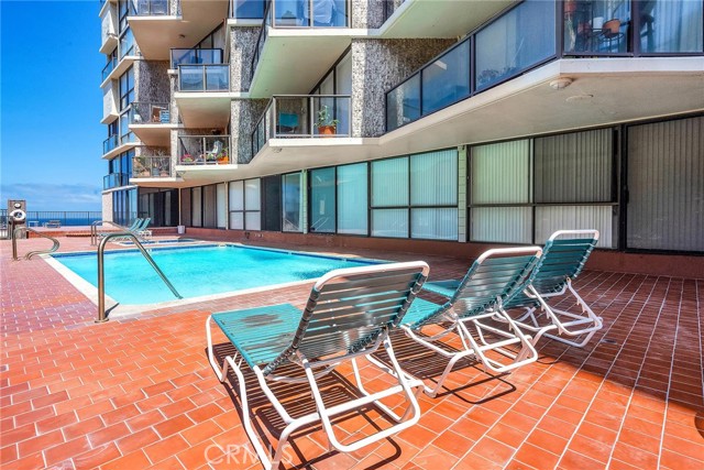 Detail Gallery Image 14 of 26 For 531 Esplanade #903,  Redondo Beach,  CA 90277 - 1 Beds | 1/1 Baths