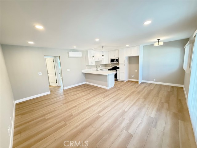 Detail Gallery Image 1 of 5 For 919 E Acacia Ave #L,  Glendale,  CA 91205 - 1 Beds | 1 Baths