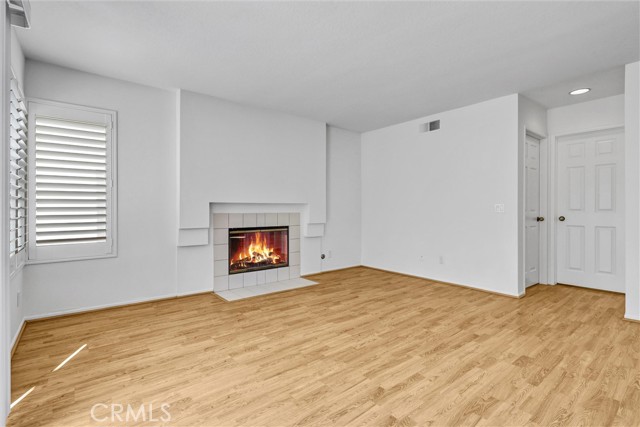 Detail Gallery Image 12 of 30 For 11 Corsica, Irvine,  CA 92614 - 4 Beds | 2/1 Baths