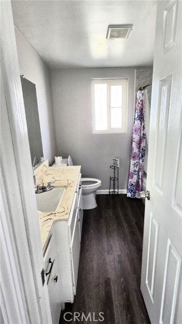 Detail Gallery Image 8 of 14 For 14411 Willow, Hesperia,  CA 92345 - 3 Beds | 2 Baths