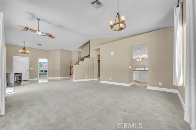 Detail Gallery Image 11 of 58 For 42050 Jenny Ln, Lancaster,  CA 93536 - 4 Beds | 2/1 Baths